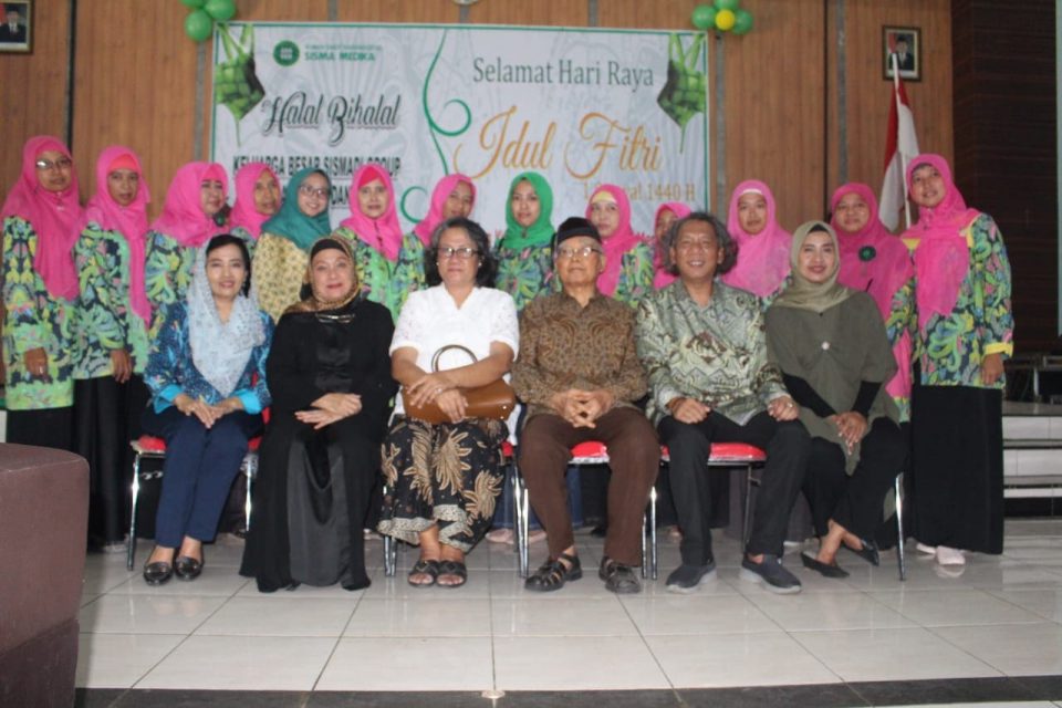 Acara Halal Bi Halal Ikatan Keluarga Besar Sismadi Group